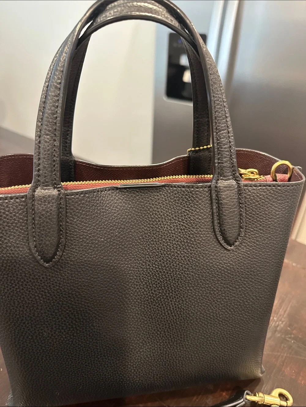Coach Willow Tote 24 Black with Burgundy Interior/Hangtag